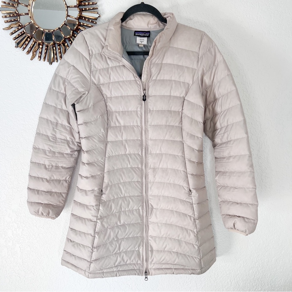 Patagonia Cream Quilted Jacket Size Small